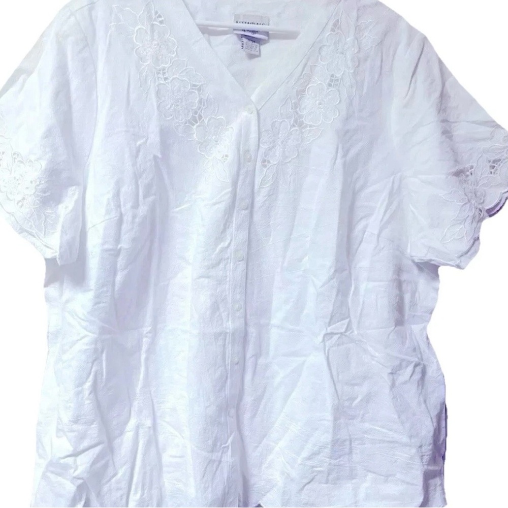 Essentials By Maggie~New Top ~ 2X ~Size 22 - 24 ~ Blouse ~ New With Tags ~White